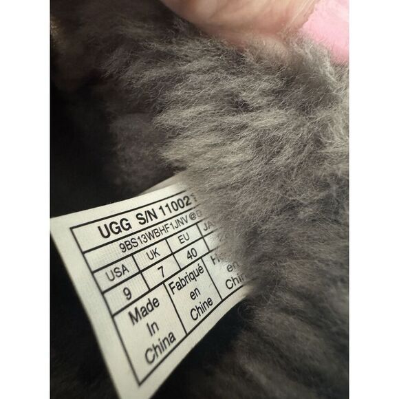 UGG CLASSIC MINI SPILL SEAM WOMEN BOOTS SUEDE BLACK US 9 - Picture 6 of 6